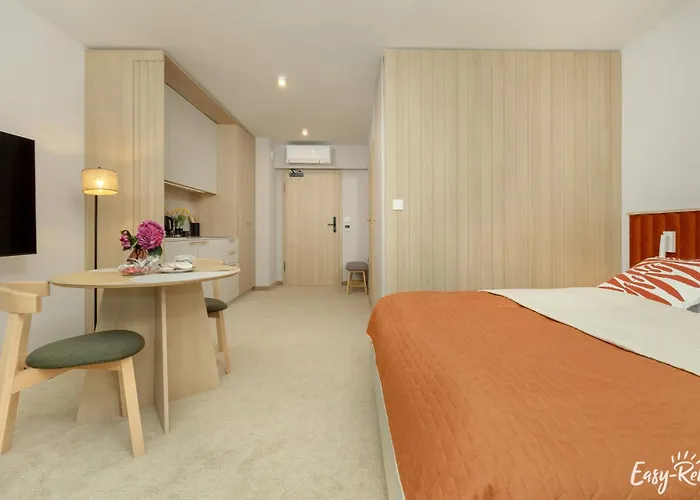 Szumi Sosna - - Premium - Sea Shell Łukęcin